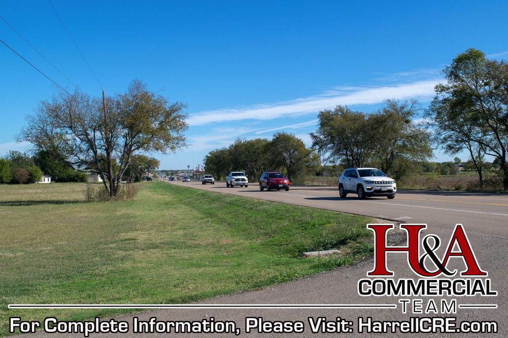 Build To Suit Office/Warehouse Spaces off Highway 6: 8716 N Highway 6, Crawford, TX 76638